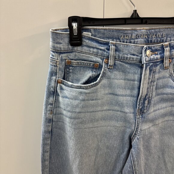 American Eagle Outfitters 90’s Bootcut Jeans Women's Size 10 Regular Light Wash - Picture 6 of 8